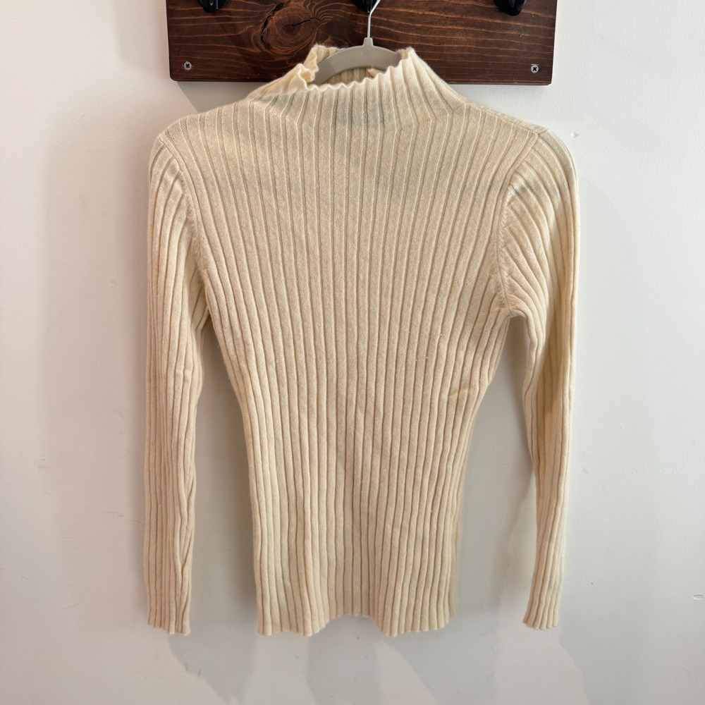 Invisible World Juneau Alaska 100% Cashmere Ribbed Mock Neck Sweater Cream Small